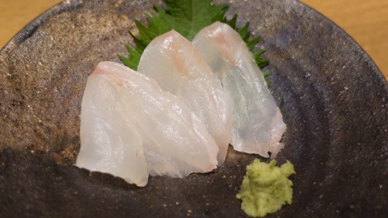 関東では珍しい高級魚 ハタが入荷しました 最高におしいい白身魚です 感染症予防対策徹底 Go To Eat キャンペーン 食事券対応しております ぎんざ阿吽 はなれ